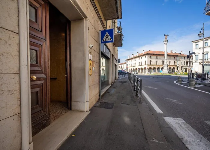 White House Studio In Vicenza